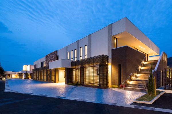 ART BELL ANGE YAMAGUCHI